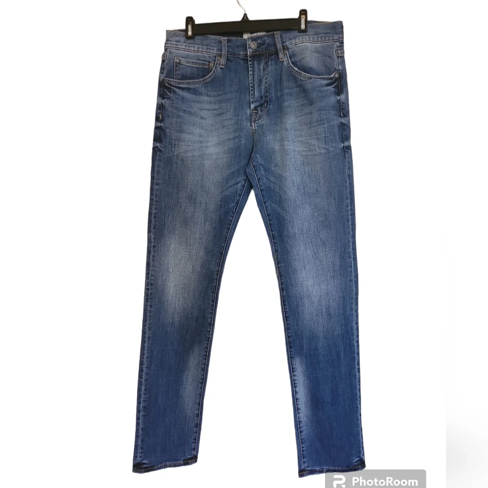 NWT Joseph Abboud Athletic Fit Jeans 32 x 36 - Picture 2 of 10